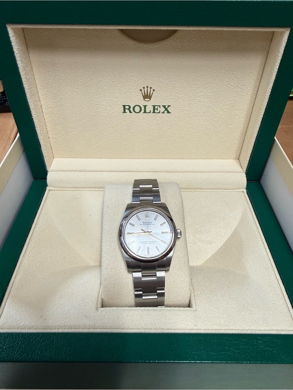 2024 Oyster Perpetual with factory warranty until 2029.